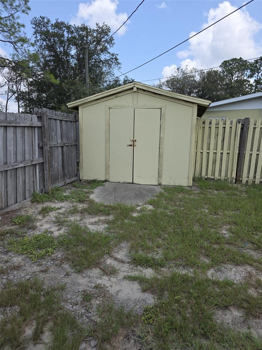 802 Crawford St Property Photo 28