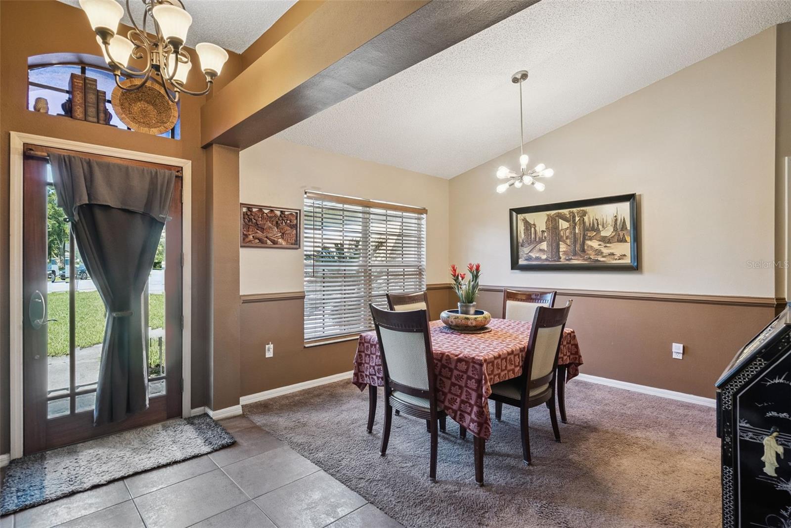 1560 Gray Ct Property Photo 6