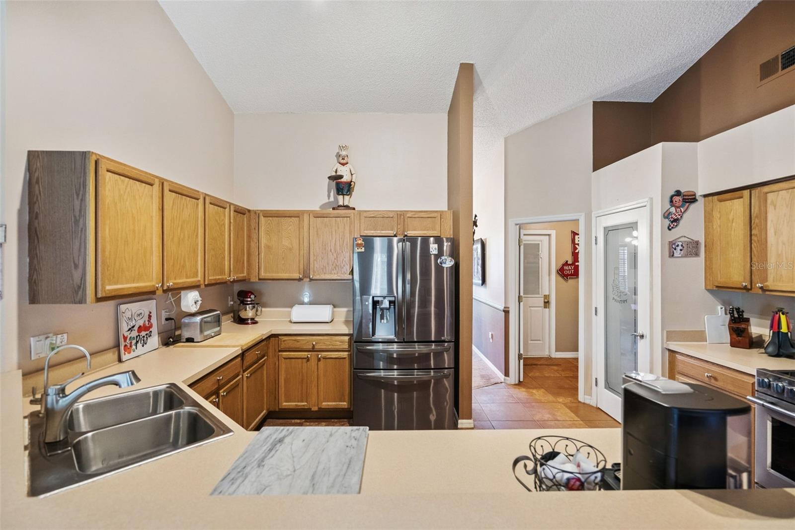 1560 Gray Ct Property Photo 23