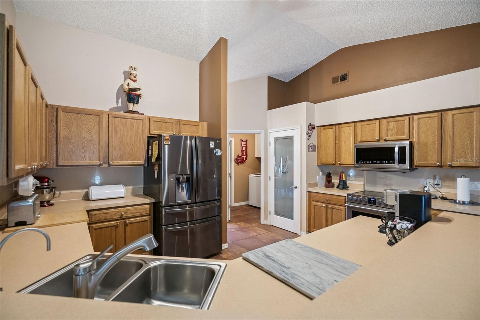 1560 Gray Ct Property Photo 24