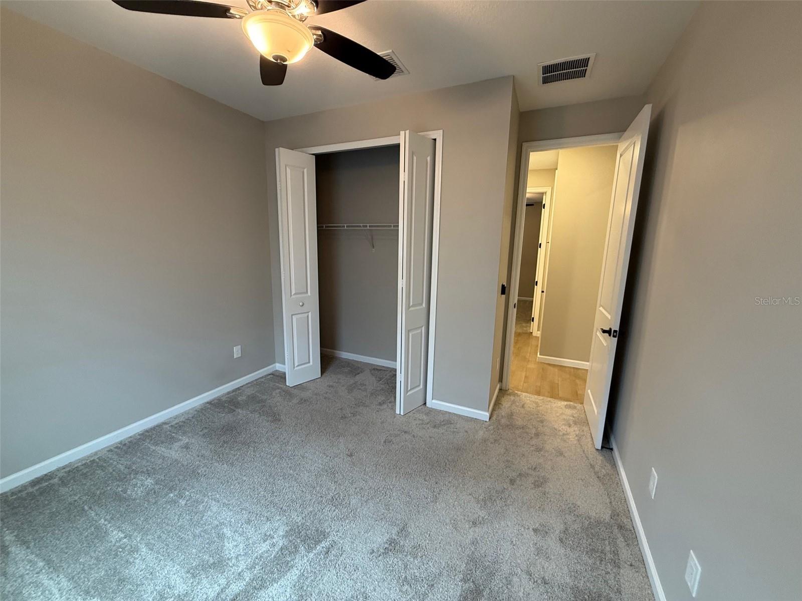 10073 Spring Lake Dr Property Photo 16