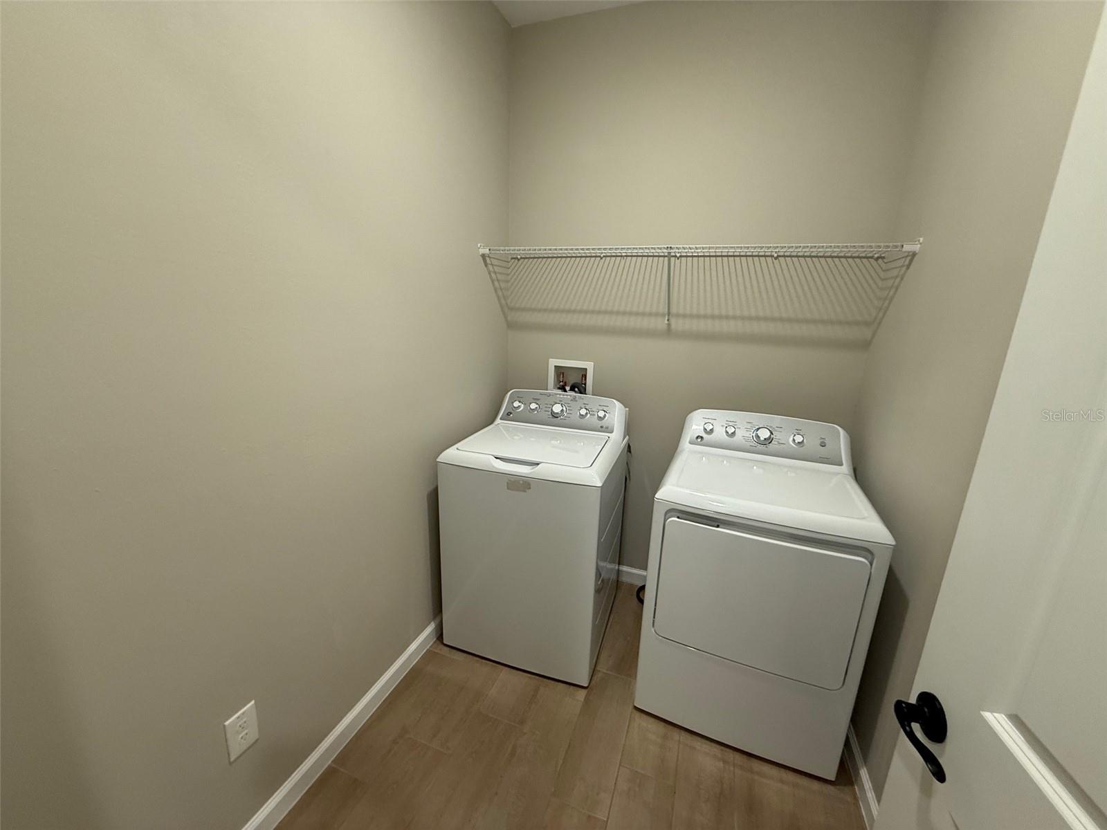 10073 Spring Lake Dr Property Photo 25