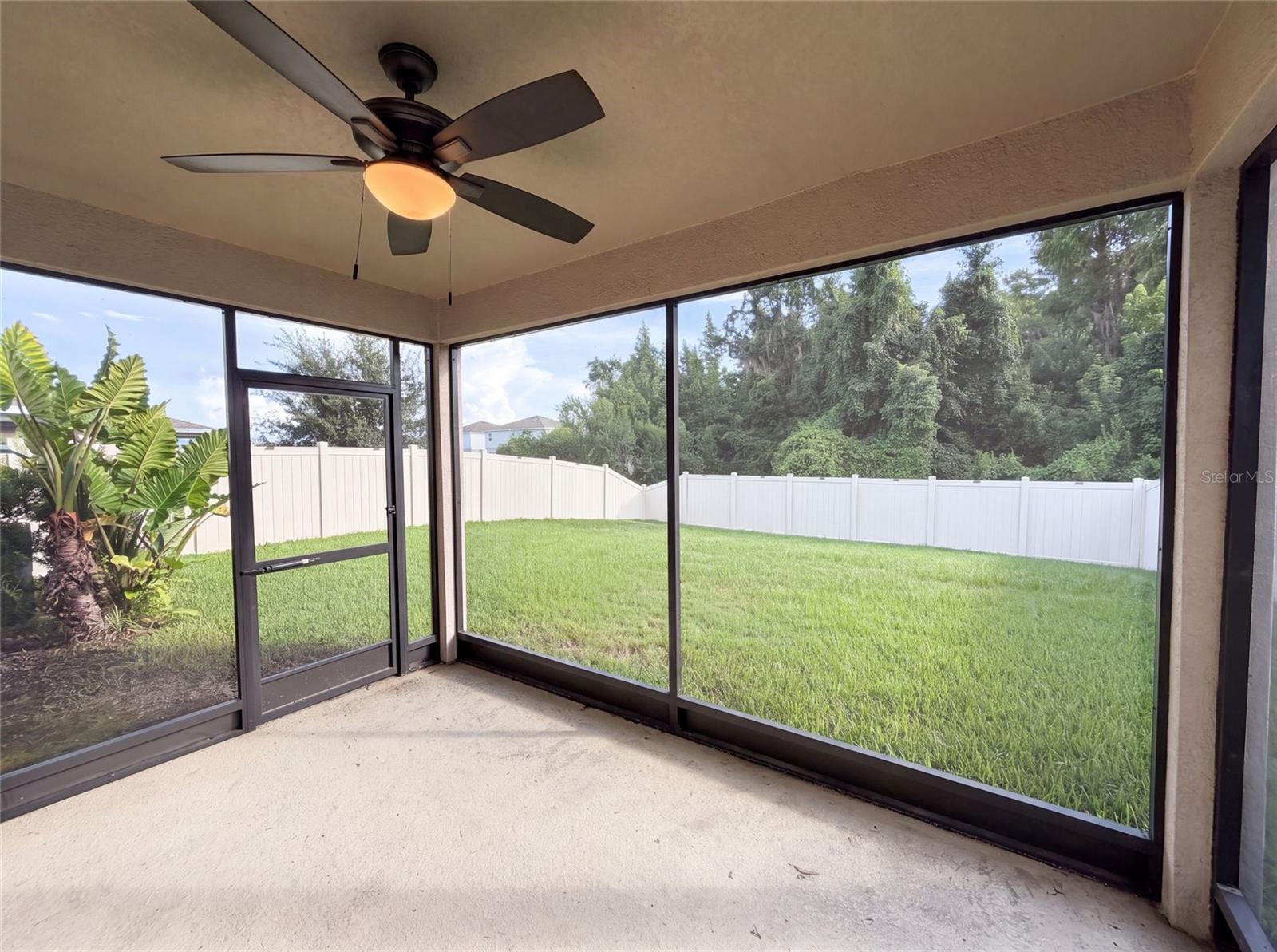 10654 Hawks Landing Dr Property Photo 26