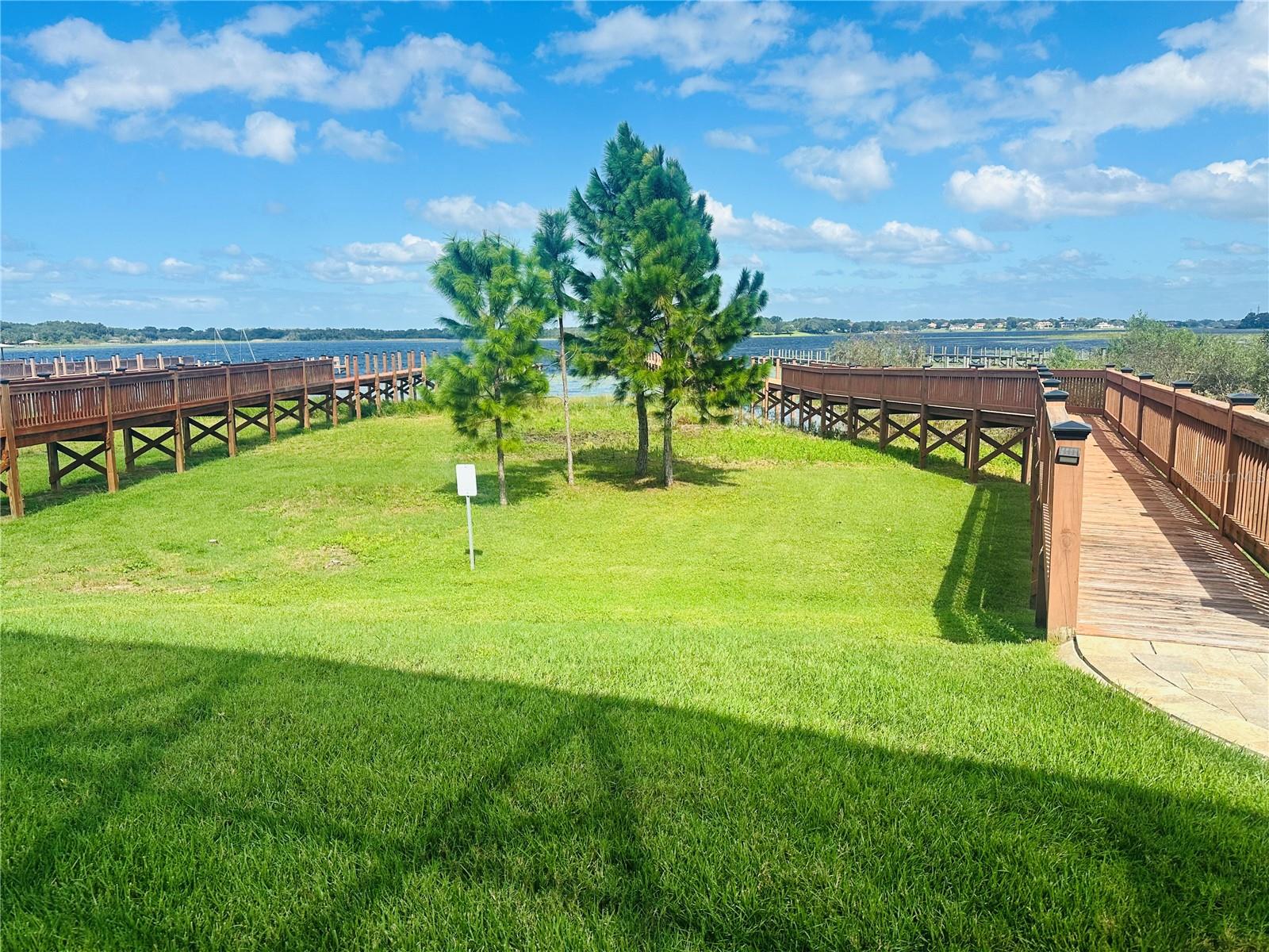 3462 Shallow Cove Ln Property Photo 65