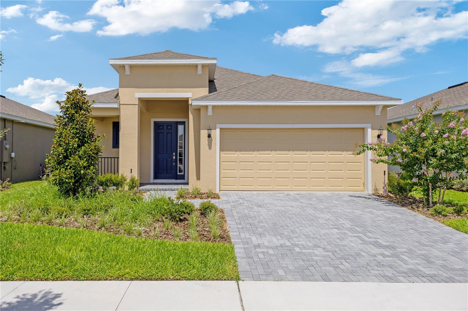 491 Silver Palm Dr Property Photo 1