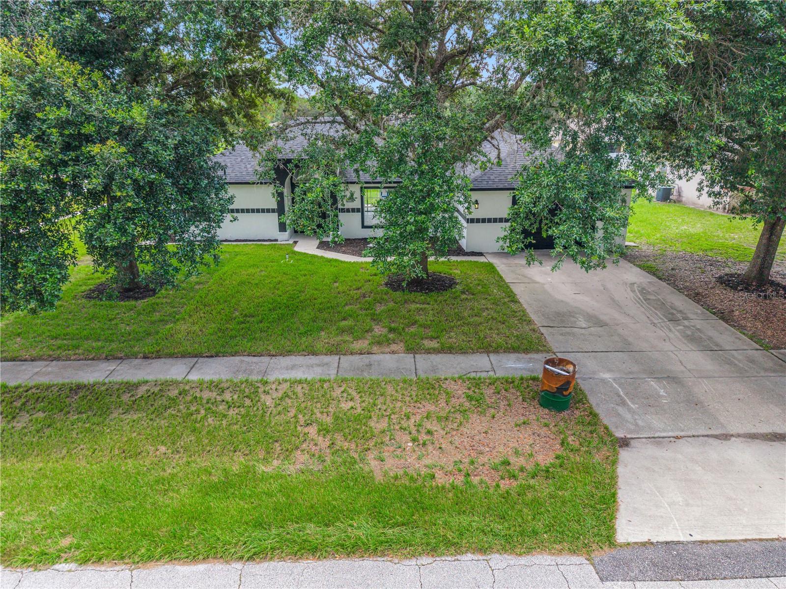 2570 Coachman Dr Property Photo 6