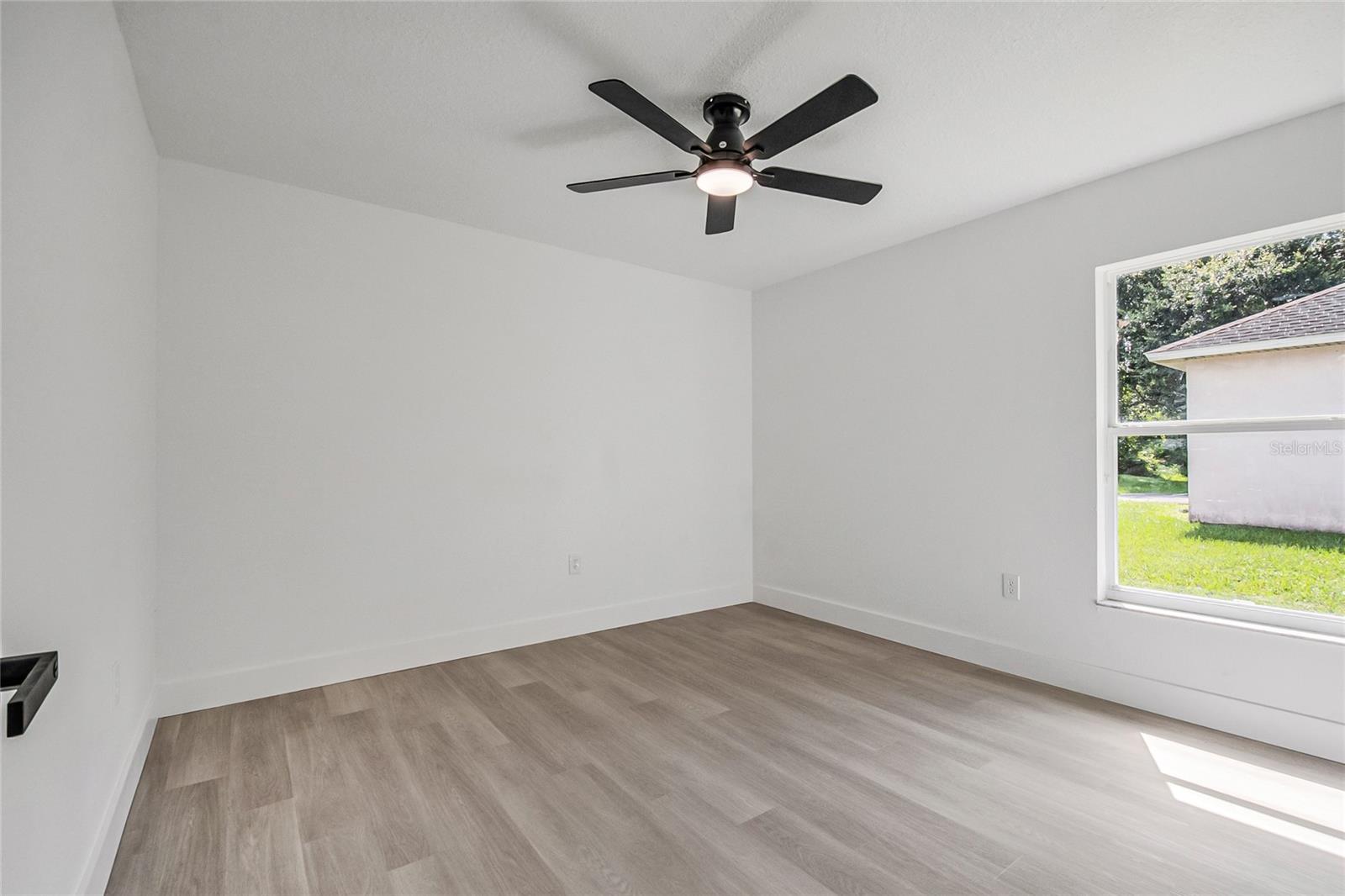 2570 Coachman Dr Property Photo 43