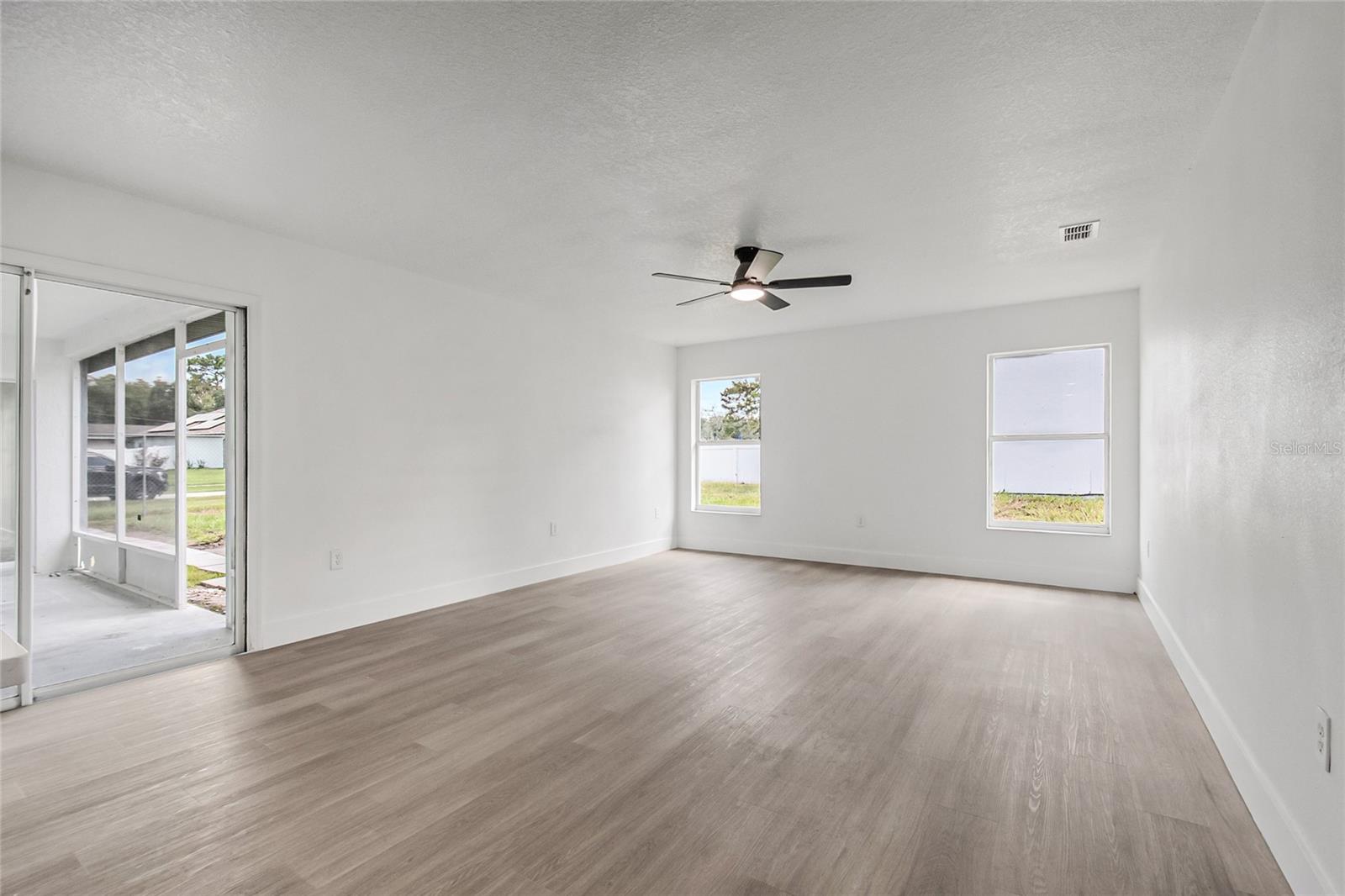 2570 Coachman Dr Property Photo 45