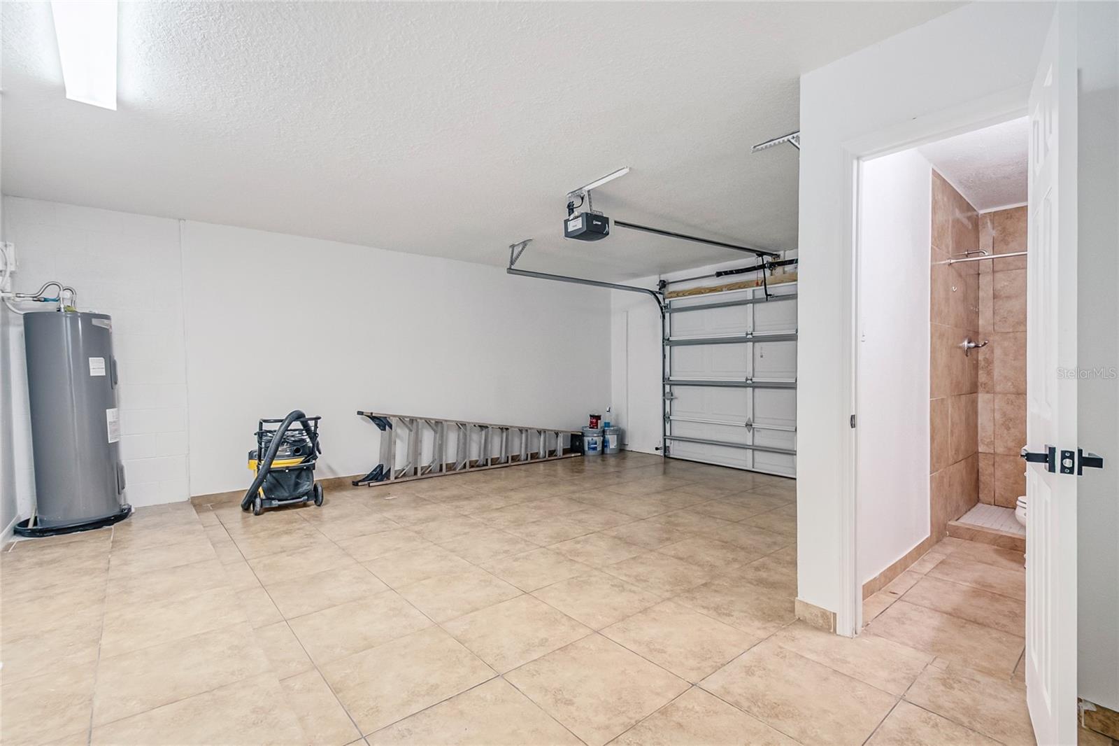 2570 Coachman Dr Property Photo 47