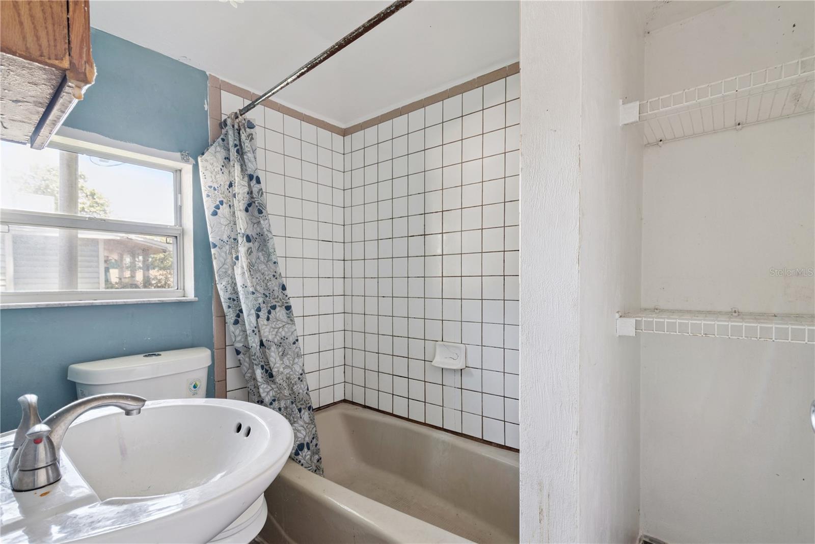 821 N Ridgewood Ave Property Photo 17