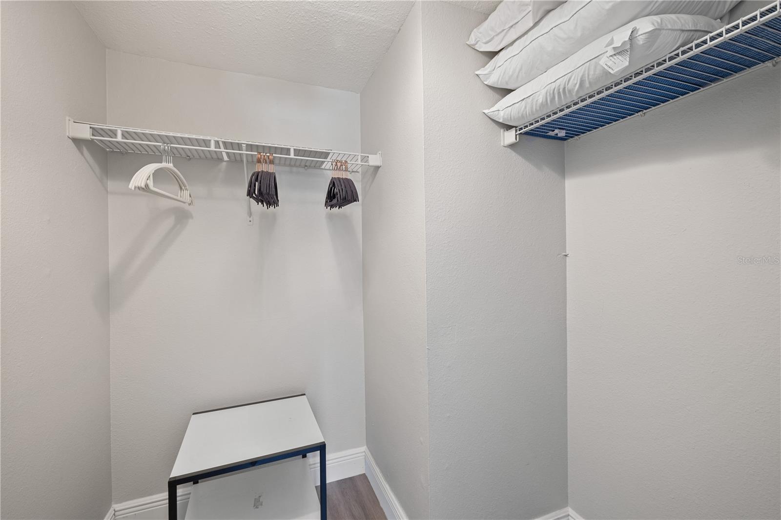3004 Parkway Blvd #101 Property Photo 6