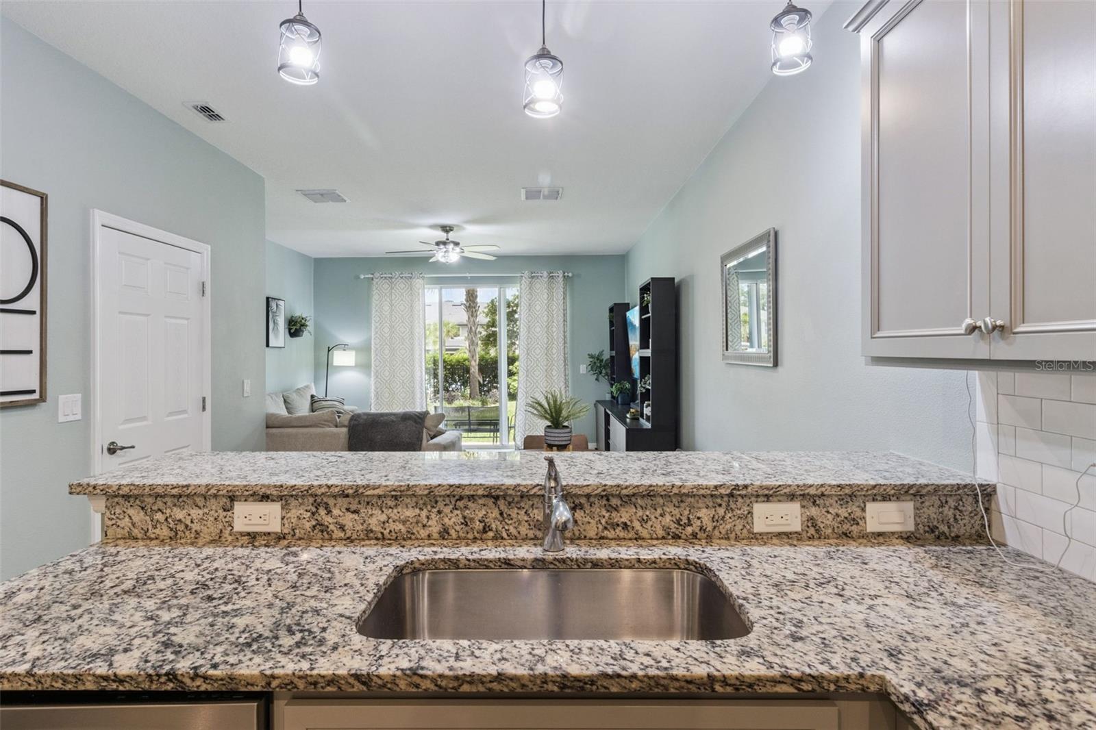 5329 Sylvester Loop Property Photo 9
