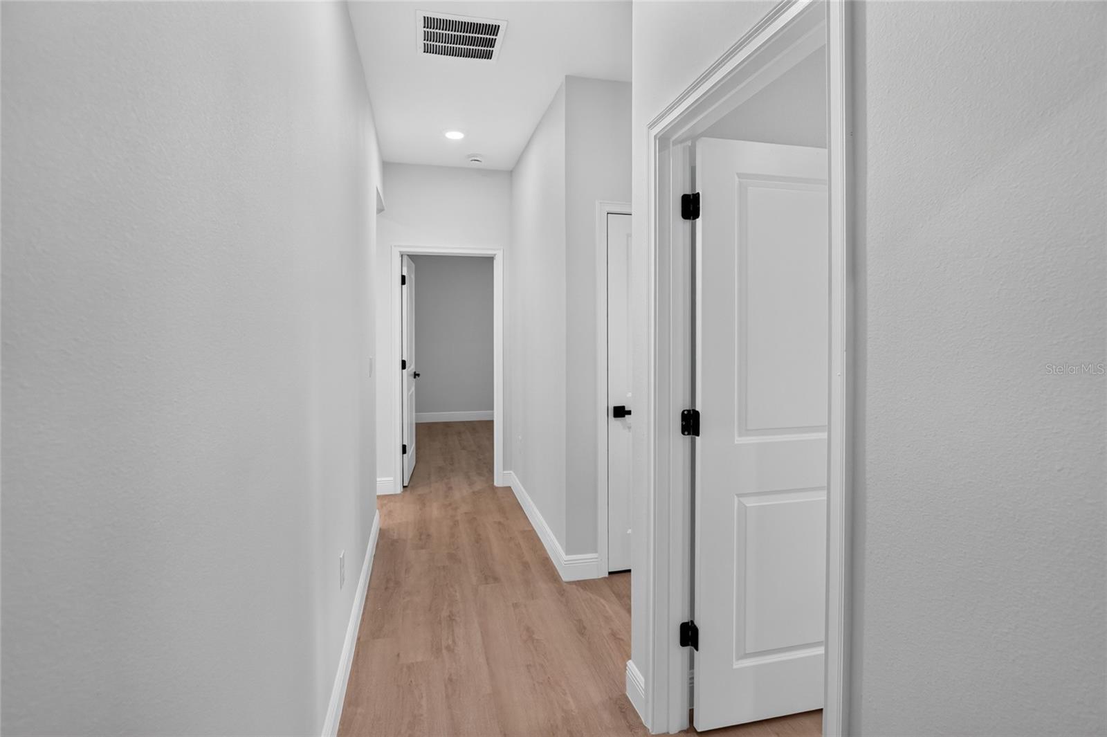 4 Lone Pine St Property Photo 27