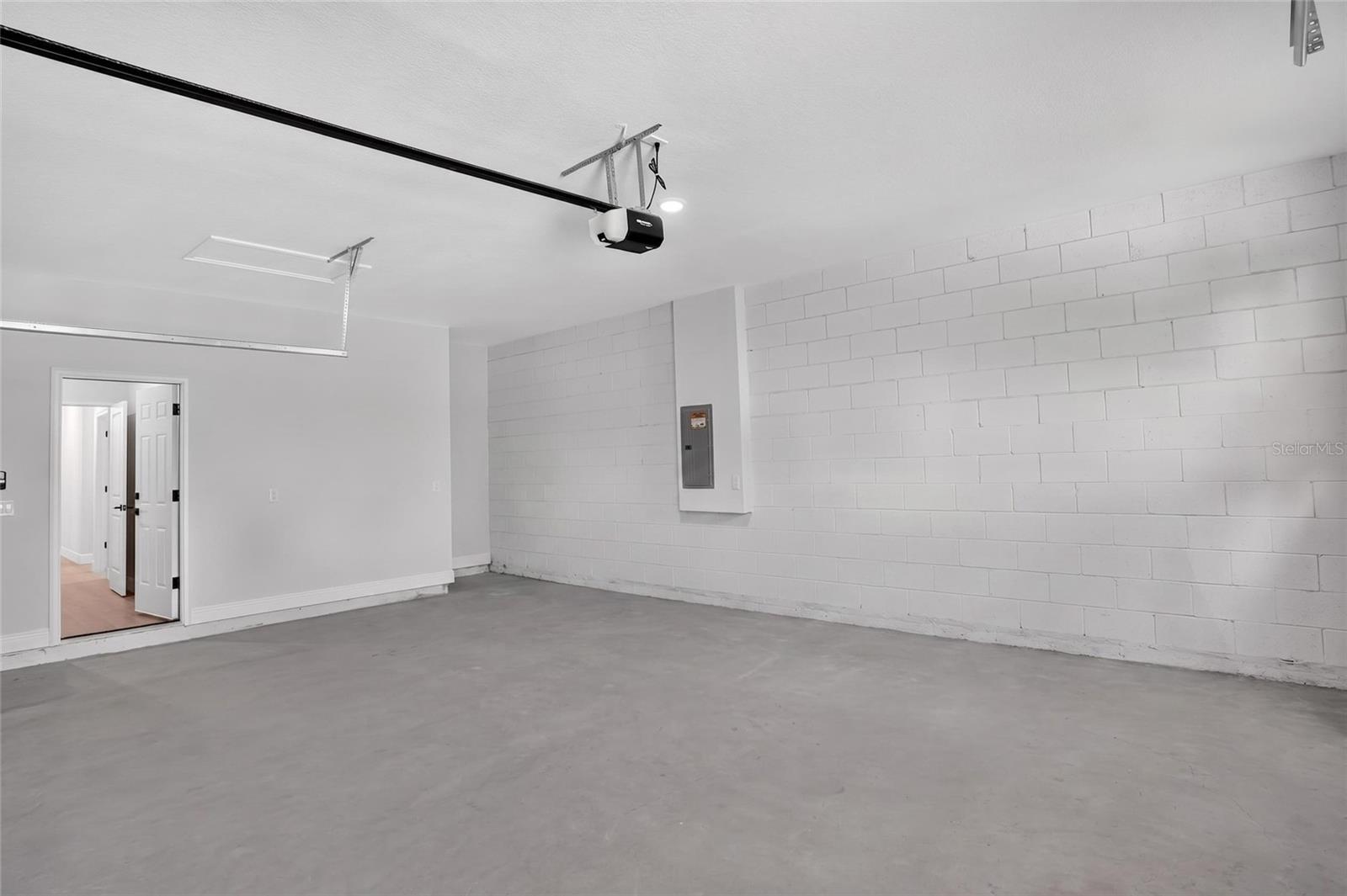 4 Lone Pine St Property Photo 37