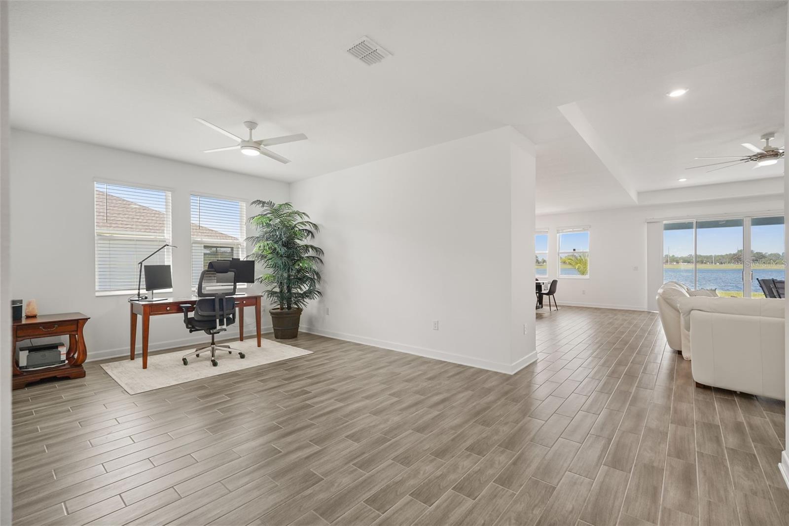 3020 Ella Way Property Photo 16
