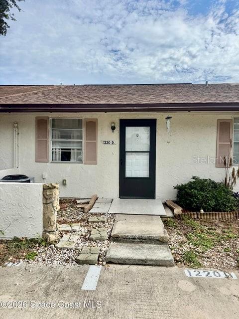 1220 CHENEY HWY #D Property Photo 1