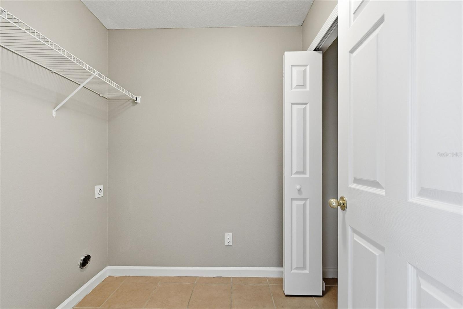 901 Pine Pointe Ln Property Photo 26