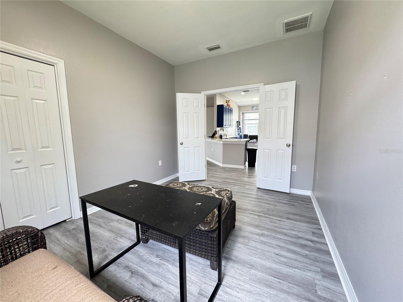 10868 Standing Stone Drive Property Photo 13