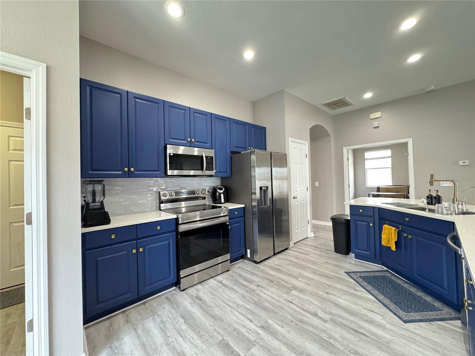 10868 Standing Stone Drive Property Photo 14