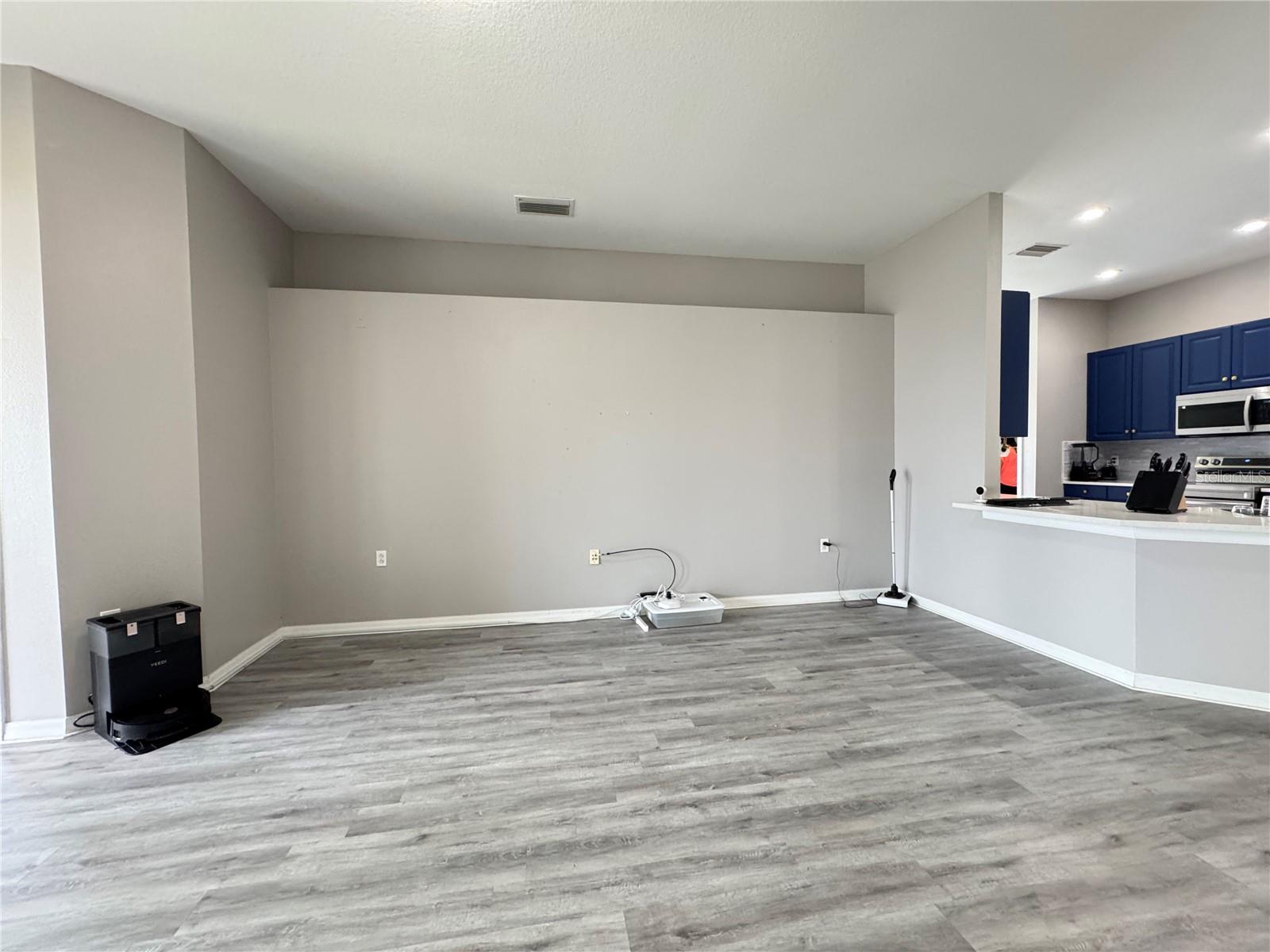 10868 Standing Stone Drive Property Photo 18