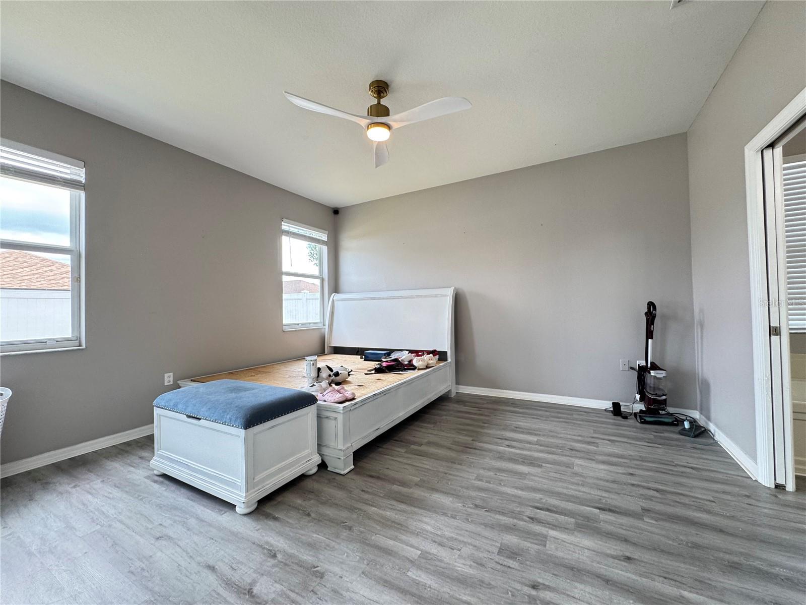 10868 Standing Stone Drive Property Photo 20