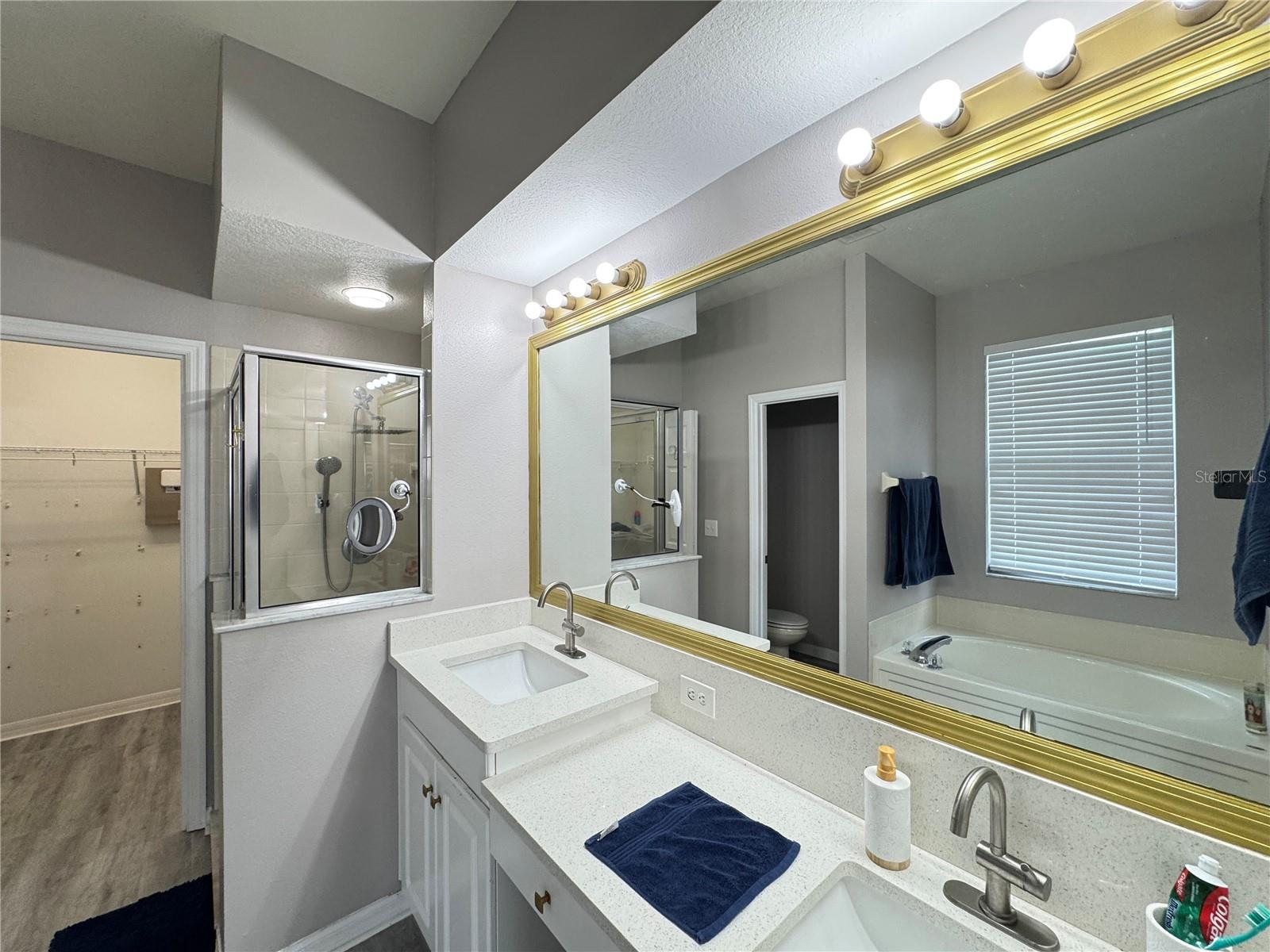 10868 Standing Stone Drive Property Photo 23