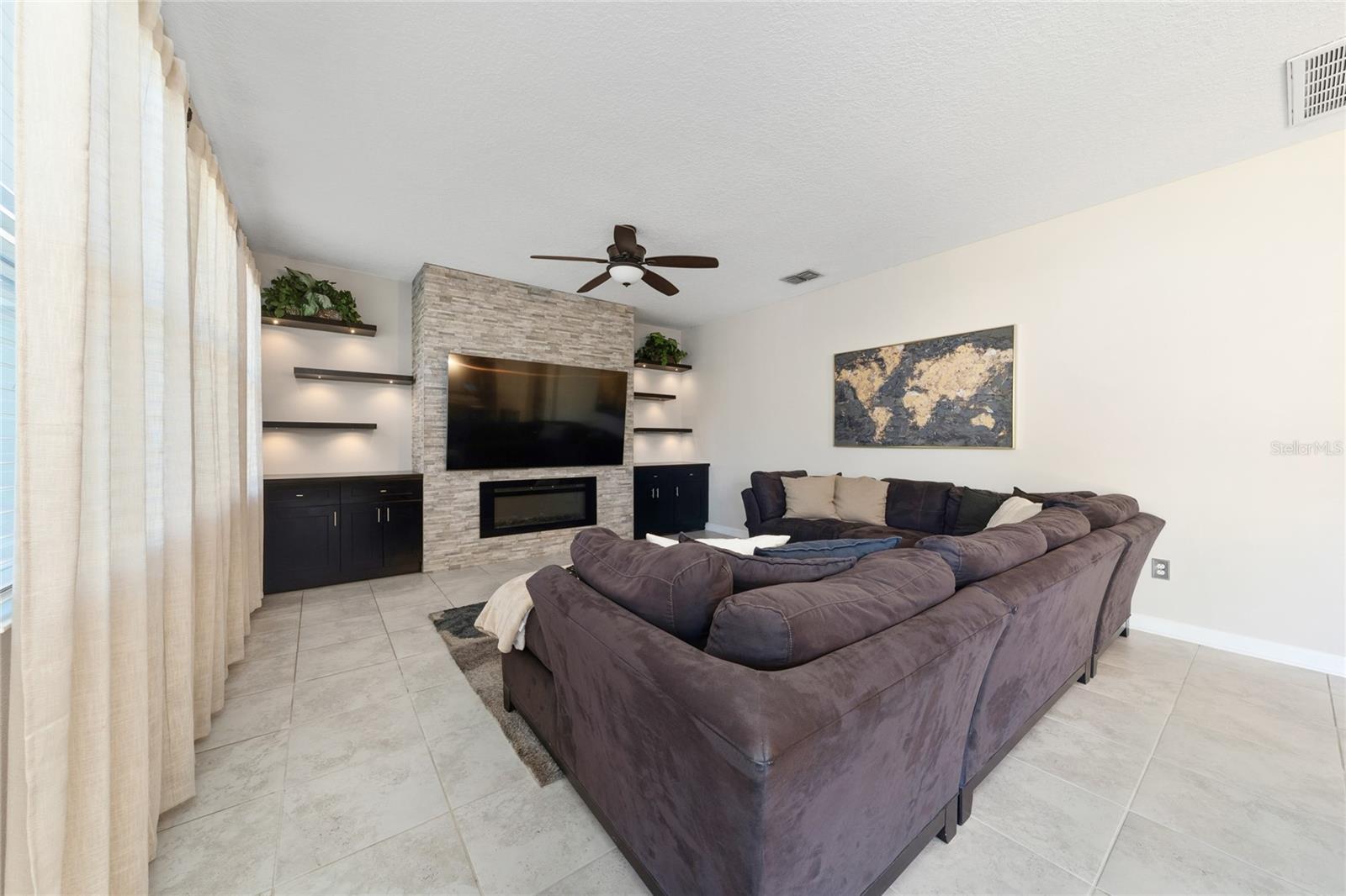 11059 Longleaf Woods Dr Property Photo 7