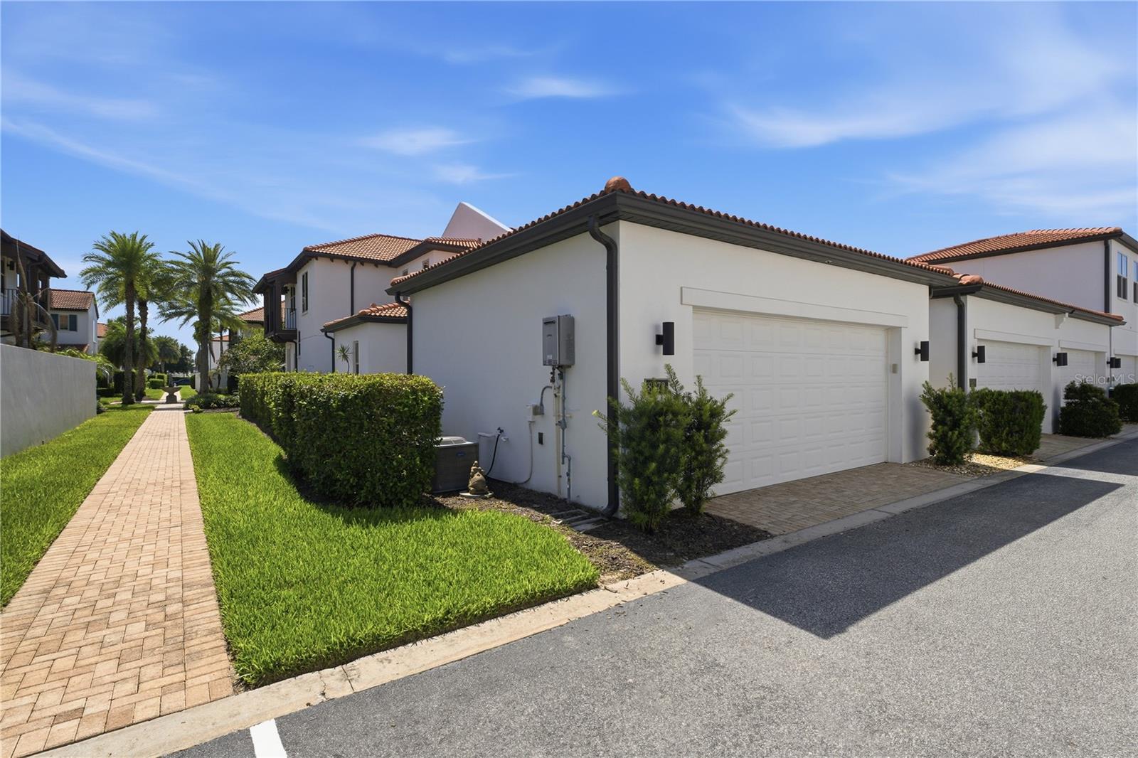 8873 Fountain Palm Aly Property Photo 42