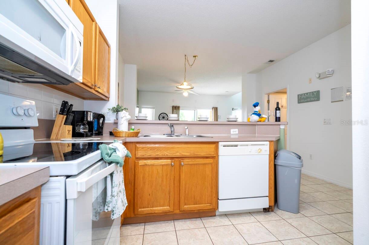 1065 Park Ridge Cir Property Photo 10