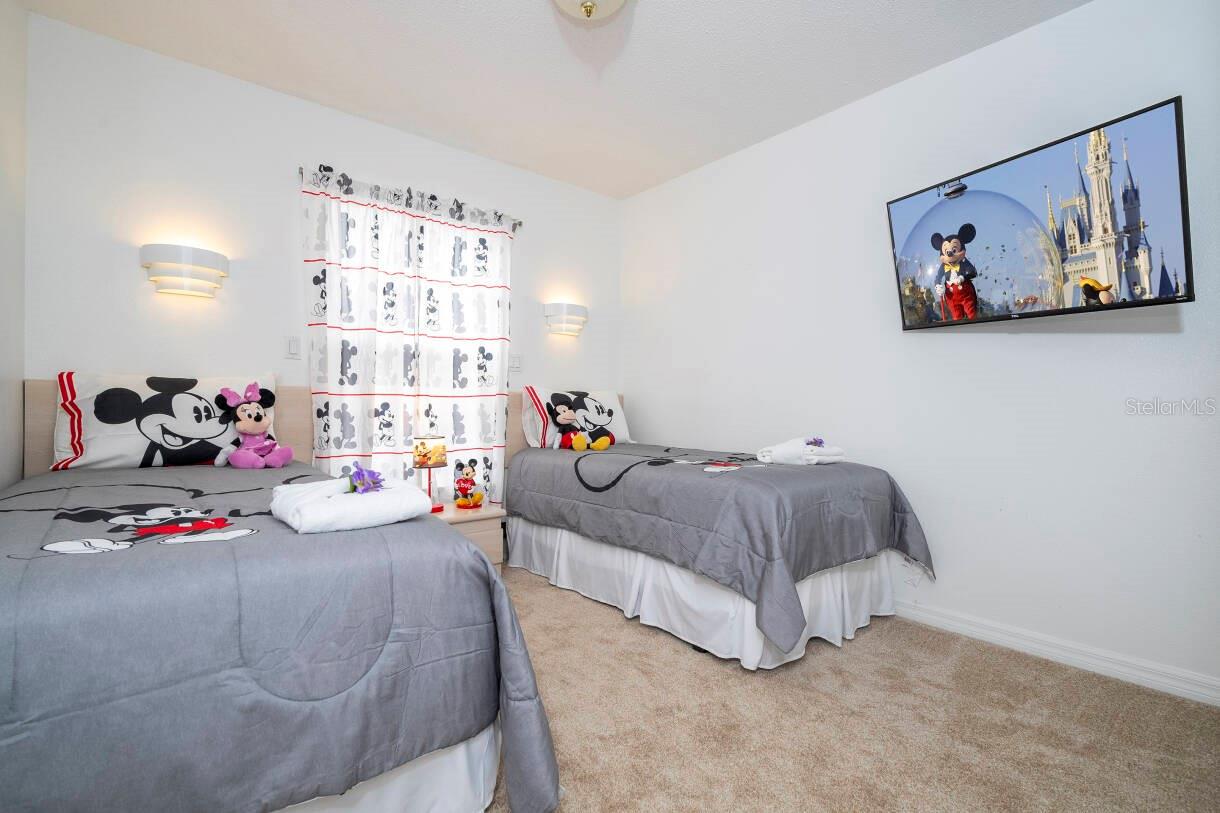 1065 Park Ridge Cir Property Photo 15