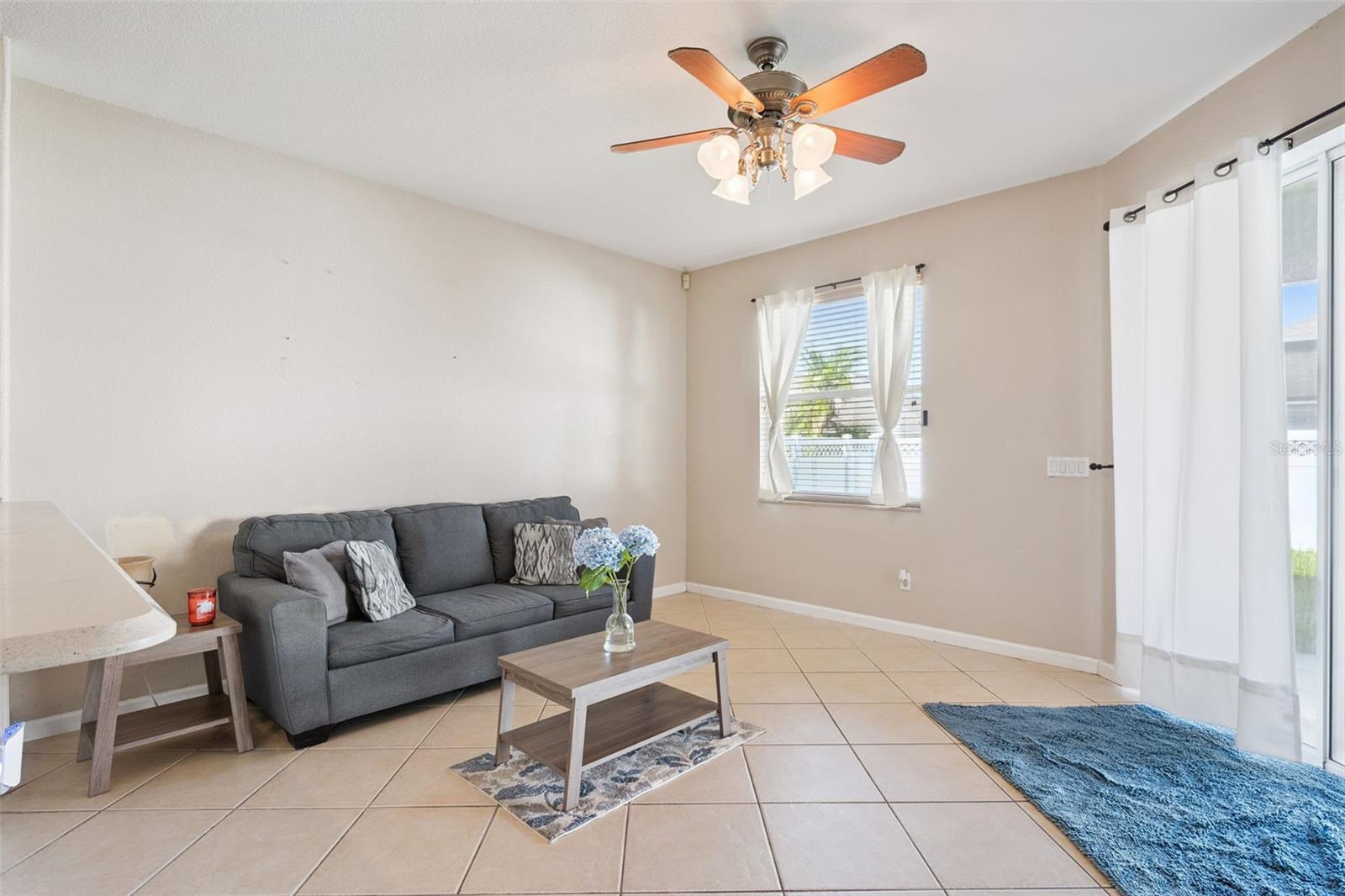 2930 White Cedar Cir Property Photo 8