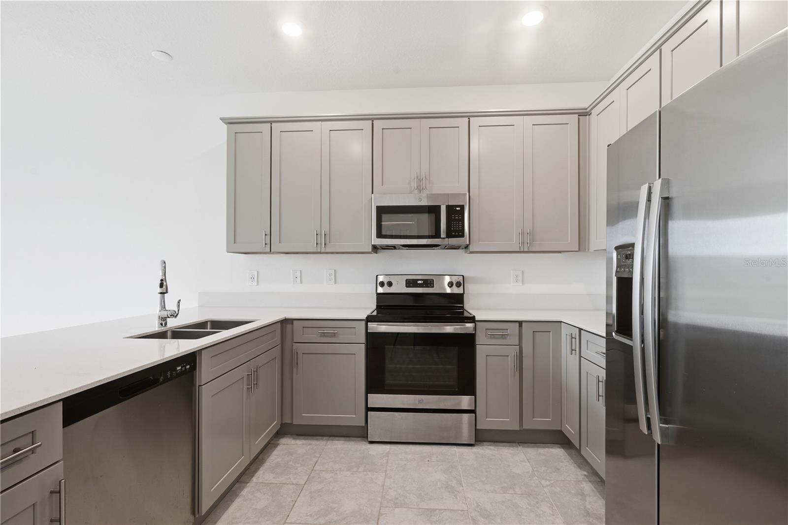 2312 Brook Marsh Loop Property Photo 3