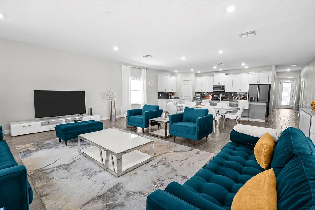 11546 Satire St Property Photo 11