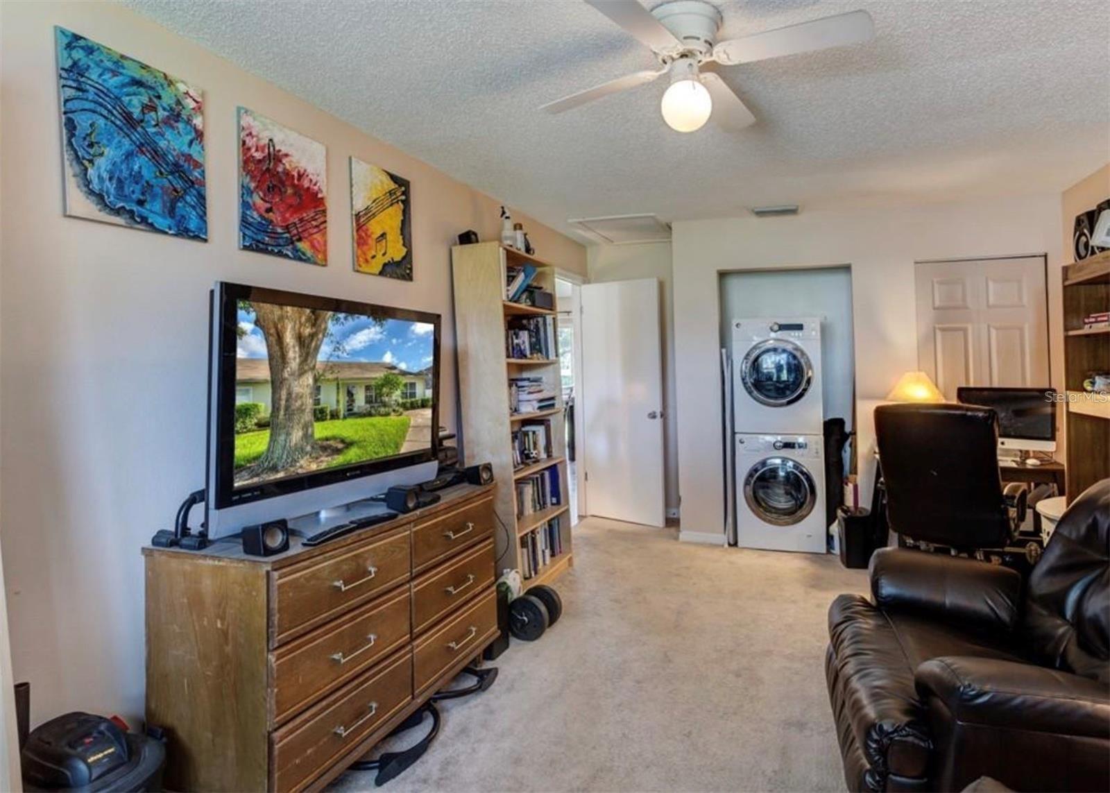 1730 Tropical Ct Property Photo 14