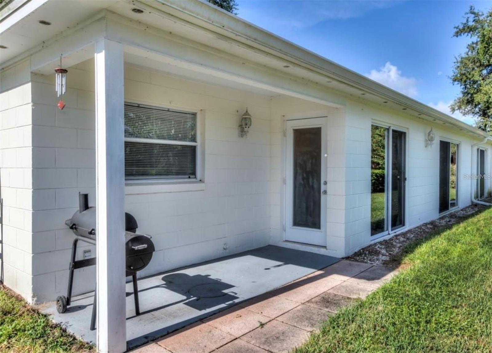 1730 Tropical Ct Property Photo 16