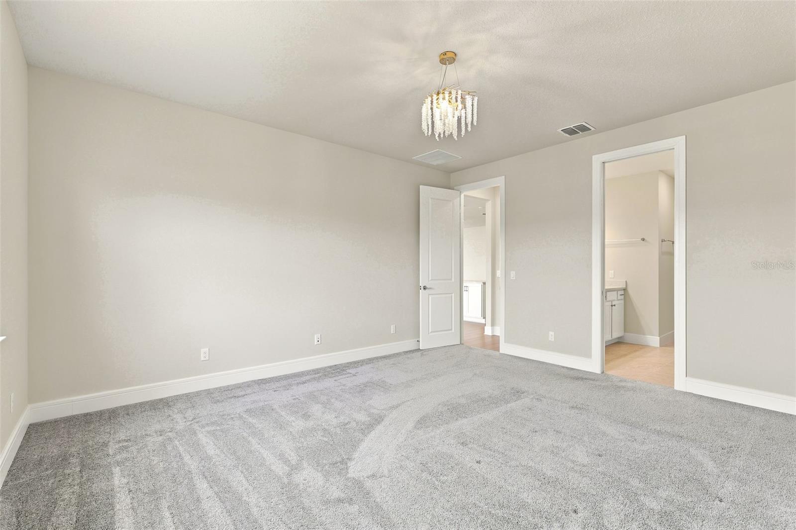 1803 Groveline Rd Property Photo 7