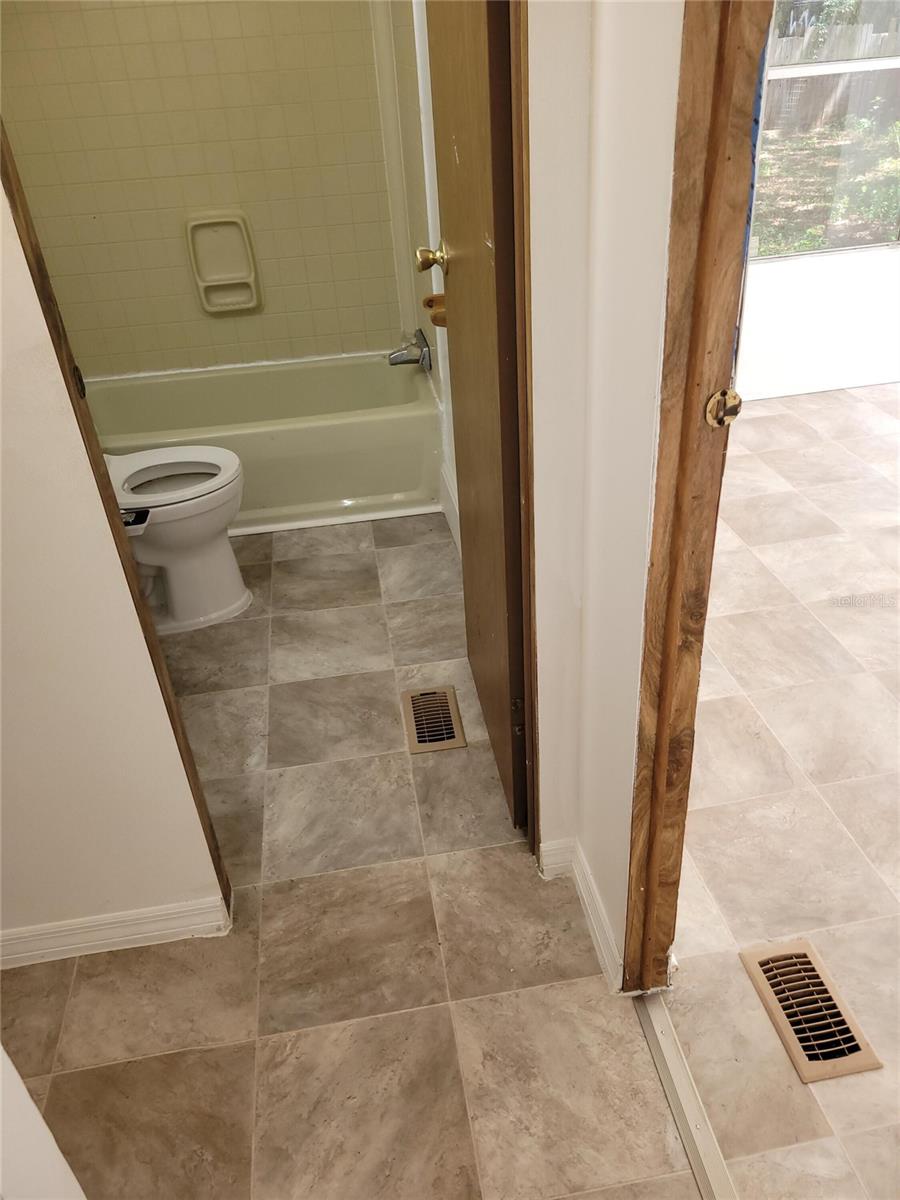 14737 Boland Property Photo 7