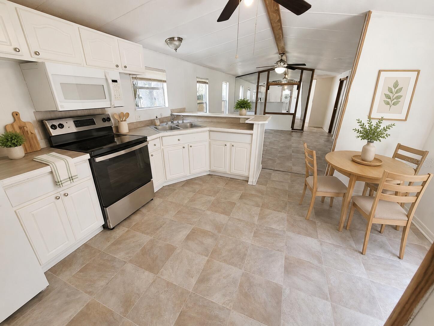 14737 Boland Property Photo 21