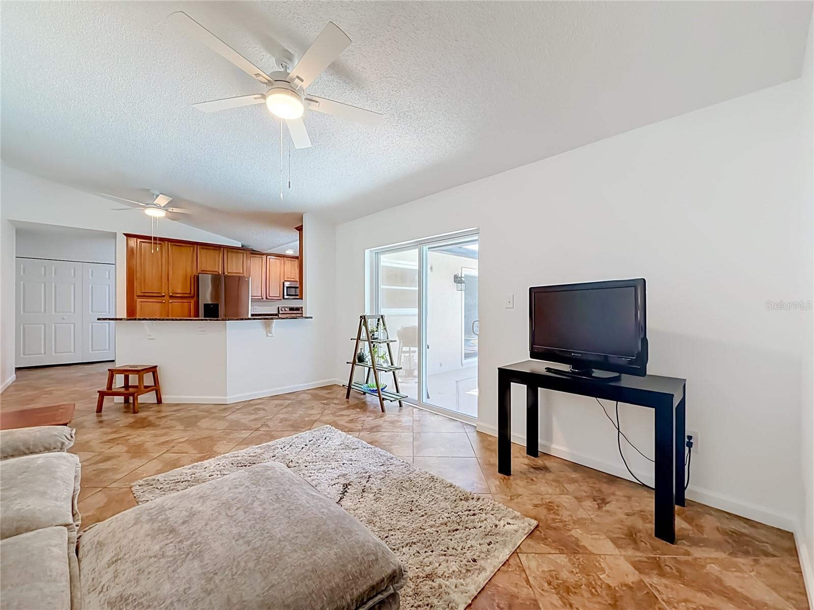 8654 Alegre Cir Property Photo 26