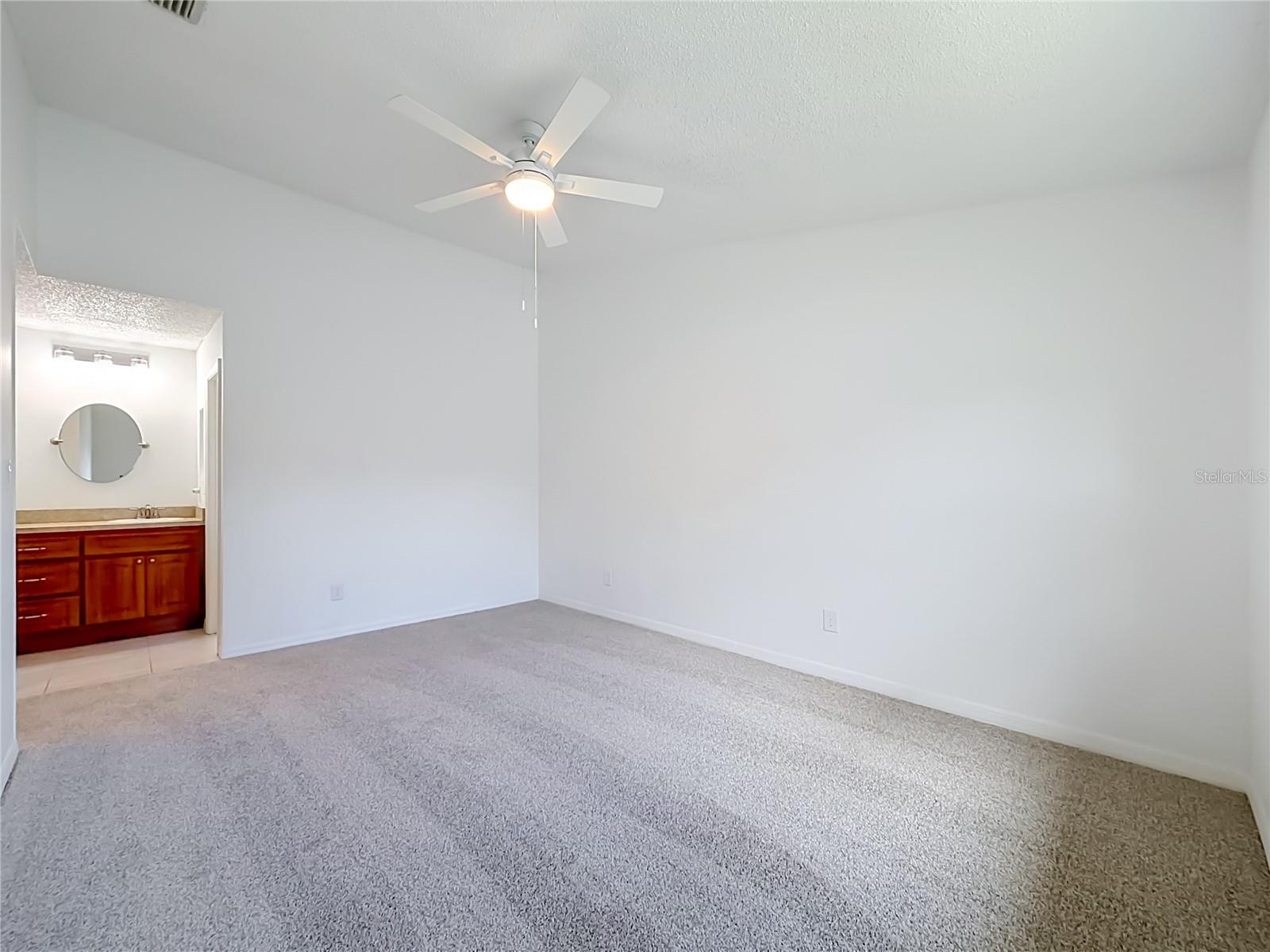 8654 Alegre Cir Property Photo 31