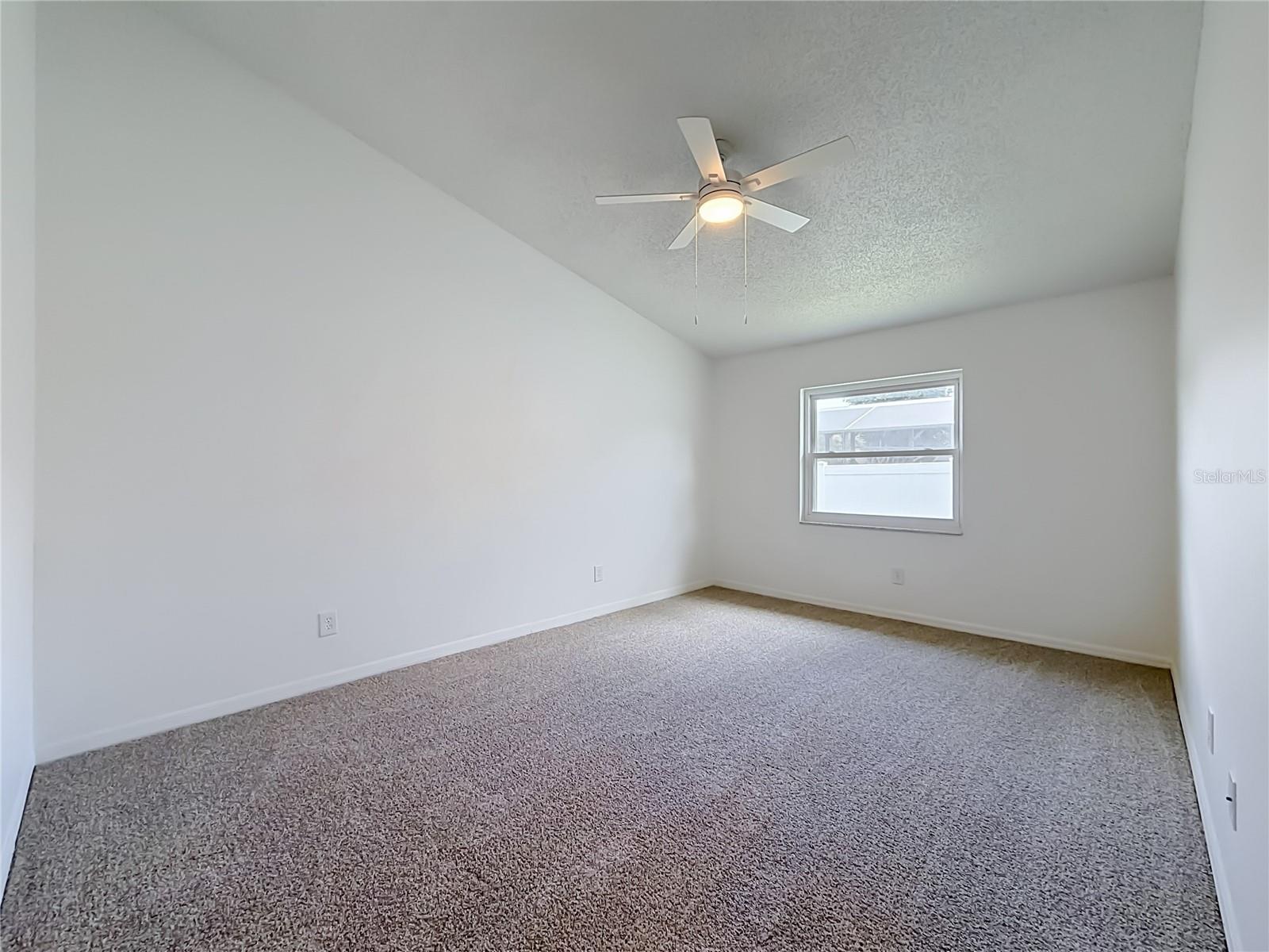 8654 Alegre Cir Property Photo 32