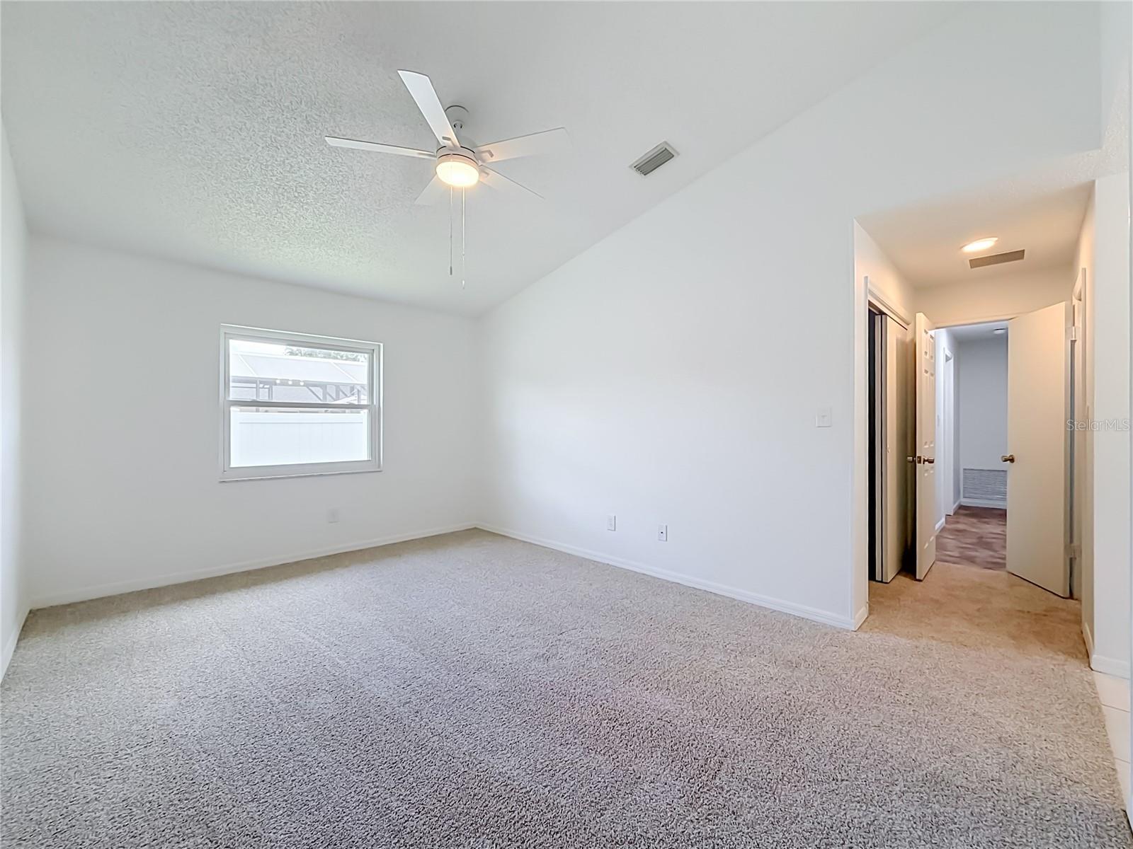 8654 Alegre Cir Property Photo 34