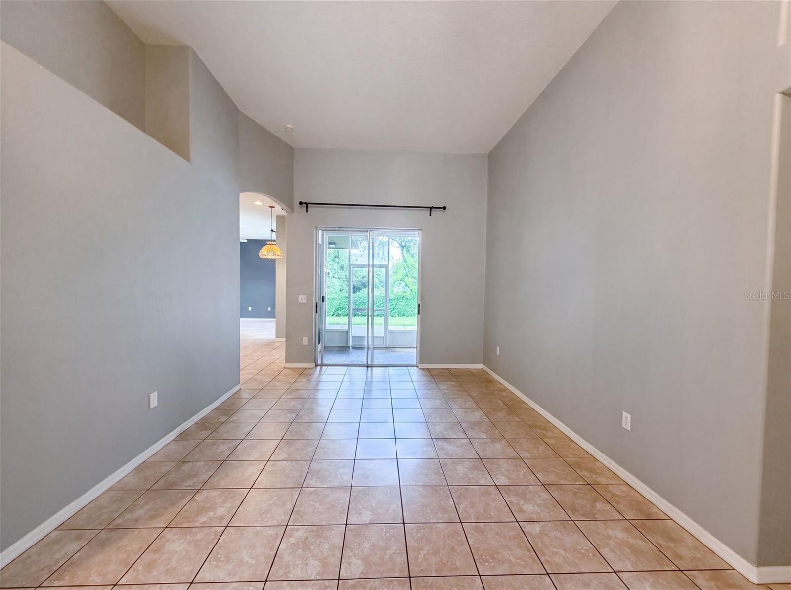 222 Taylor Bay Ln Property Photo 9