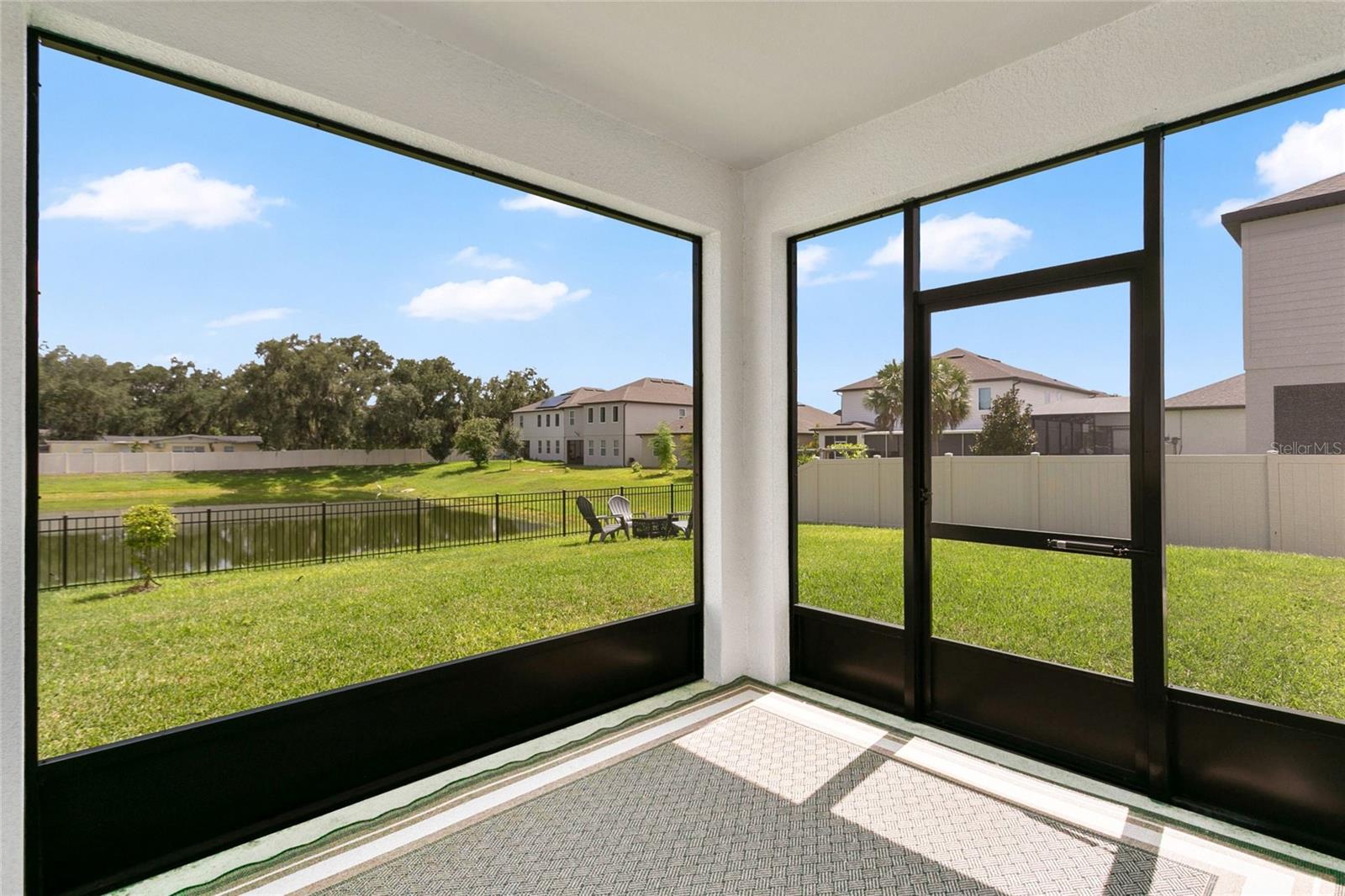 9169 Waverly Walk Dr Property Photo 25