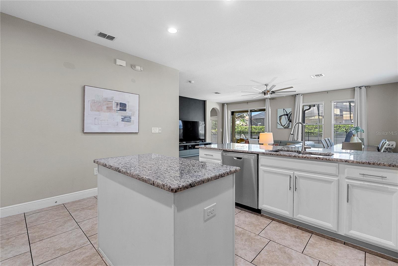 4200 Oaktree Dr Property Photo 14