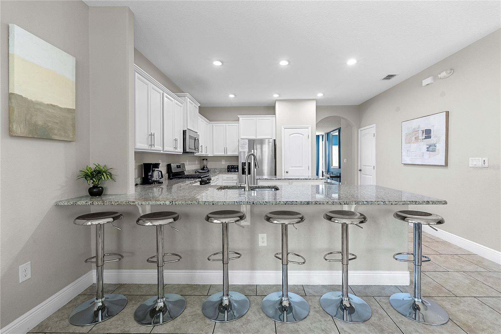 4200 Oaktree Dr Property Photo 15