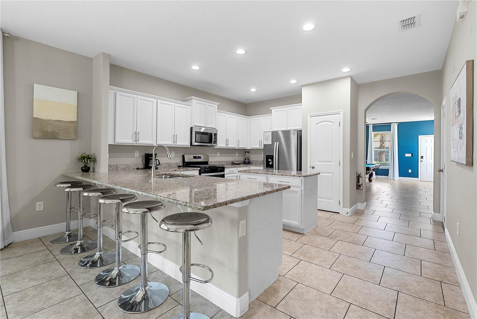4200 Oaktree Dr Property Photo 16