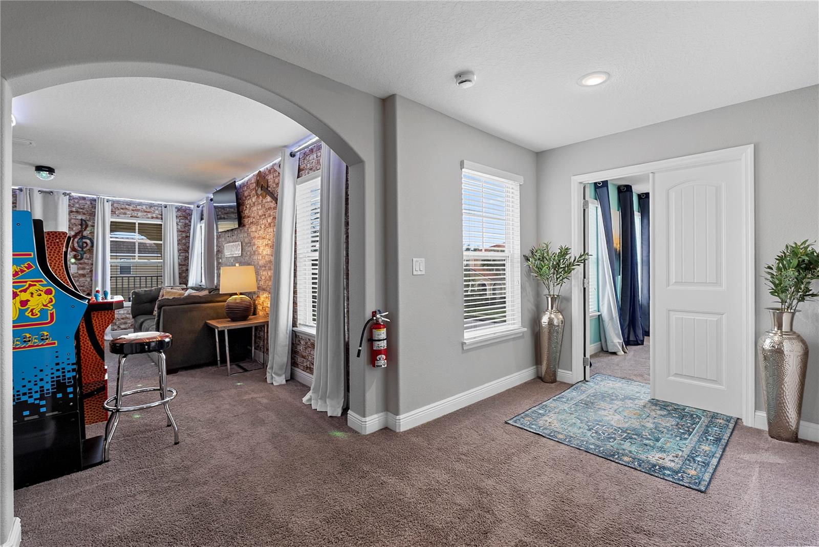 4200 Oaktree Dr Property Photo 36