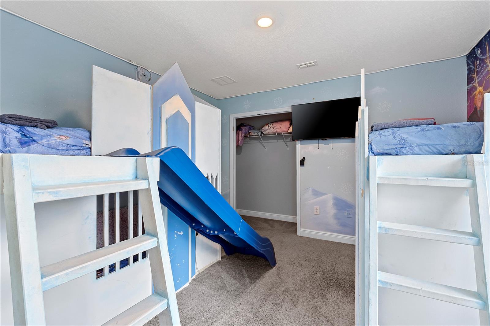 4200 Oaktree Dr Property Photo 41