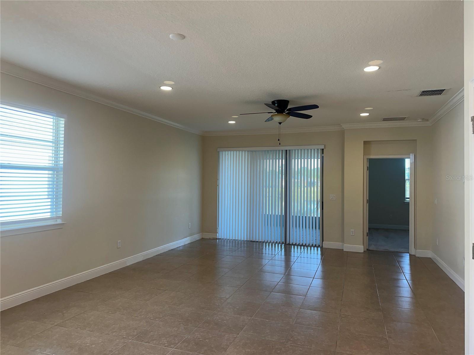 3430 Sagebrush St Property Photo 6